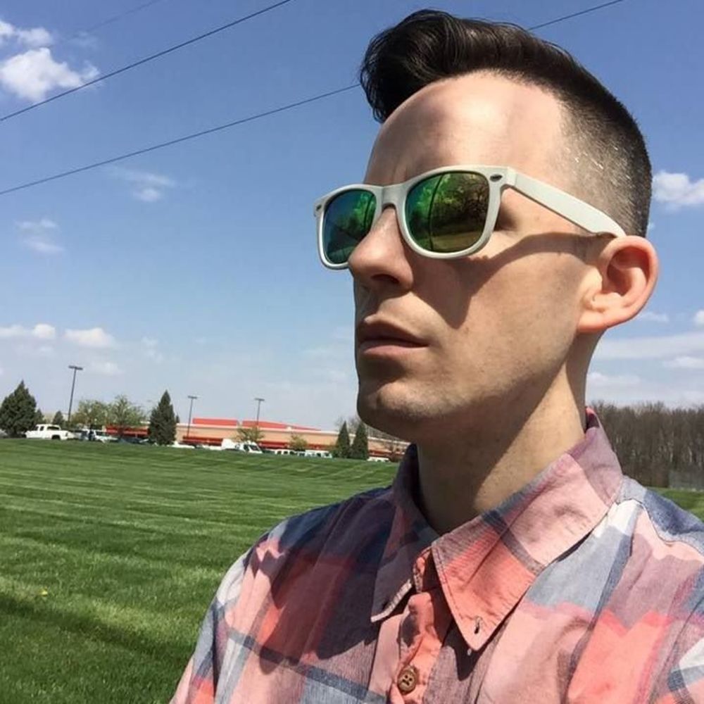 Meet your Posher, Justin